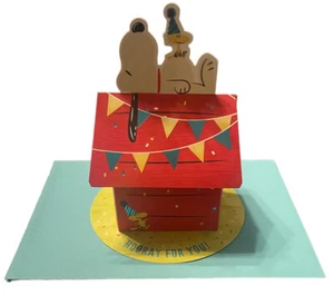 Hallmark Birthday Card ~ Pop Up Display ~ Peanuts Snoopy & Woodstock On Doghouse - Picture 1 of 2