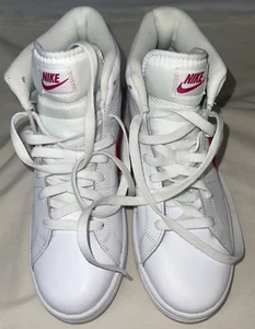 Nike Woman's Court Royal's 2 Mid Sneakers US 8 UK 5.5 White/Rush Pink CT1725-104 - Picture 1 of 12