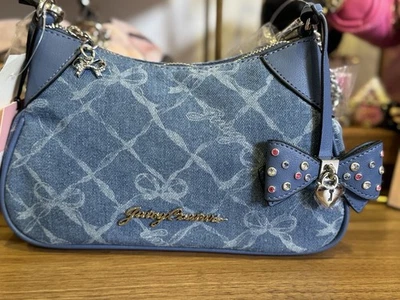 Juicy Couture Precioso Bolso de Hombro Denim con Lazo con Correa Bandolera y Dije de Lazo Foto 1 de 4