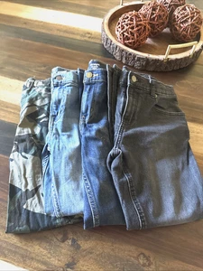 BOYS LOT SIZE 10 HUSKY JEANS & CAMO PANTS - Picture 1 of 18