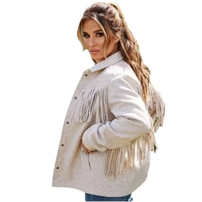 Chaqueta con flecos Flag & Anthem Arley para mujer grande botón frontal a presión Western Boho Foto 1 de 4