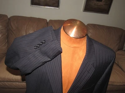 JOS. A. Traje corto BANK para hombre 44 azul marino oscuro sobre rayas azules 39 X 29 puño plisado Foto 1 de 4