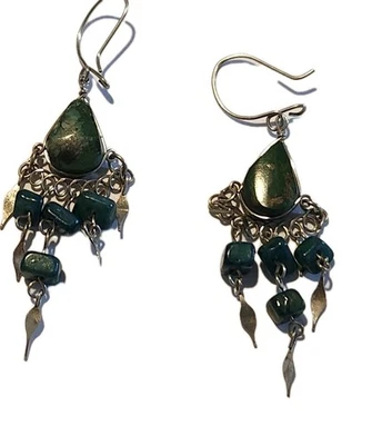 Pendientes colgantes de piedra verde bohemio oreja perforada vintage Foto 1 de 4