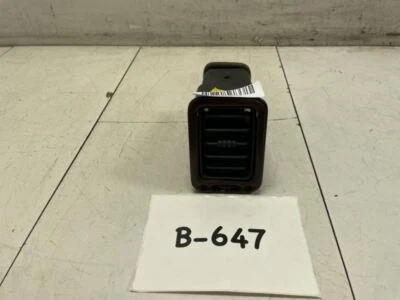 2002 CHEVROLET SUBURBAN 1500 FRONT DASH CENTER RIGHT DASH A/C AIR VENT OEM+ - Image 1 of 4