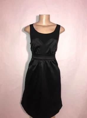 VESTIDO SIN MANGAS THE LIMITED BRAND NEGRO SATINADO AJUSTADO A LA CINTURA TALLA 4 Foto 1 de 3