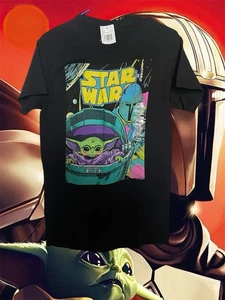 Star Wars Baby Yoda and The Mandalorian schwarzes Herren-T-Shirt Größe Small für Veranstaltungen - Bild 1 von 3