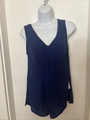 Camiseta sin mangas para mujer Lulus azul marino torcida delantera 100 % rayón talla S aberturas laterales Foto 1 de 4
