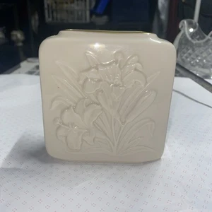 Vaso quadrato vintage LENOX giglio tigre. Oro 24K 4-1/2” alto bordato 1983 - Foto 1 di 7