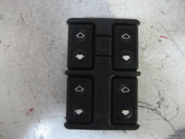 INTERRUPTOR VENTANA BMW 535i 1989 89 41214 Foto 1 de 4