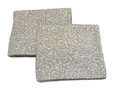 Juego de 2 fundas de almohada de franela floral verde y crema de Cuddle Duds. 19 X 30 Foto 1 de 4