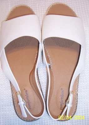Sandalias Comfortview para mujer talla 11W The Adele blancas con cordones tipo cuero NUEVAS Foto 1 de 4