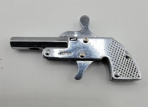 Vintage 2mm Pin fire pistol made in Japan Berloque - Picture 1 of 4