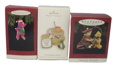 3 adornos navideños de peluche y abuela Barney Lucinda nuevos y usados Foto 1 de 4