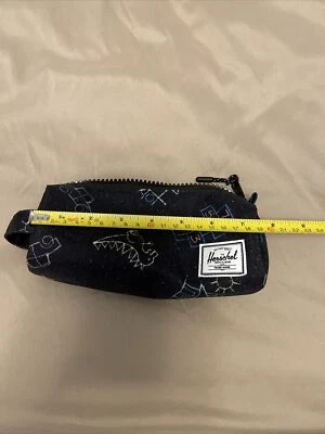 Herschel Bolsa Cremallera Estuche Lápices Foto 1 de 4