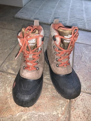 The North Face Boys Chilkat Heat Seeker Waterproof Insulated Snow Boots Size 5 - Image 1 of 4