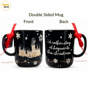 Taza Rae Dunn Harry Potter "Preferiría quedarme en Hogwarts esta Navidad" nueva con etiquetas - Imagen 1 de 3