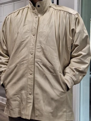 CHAQUETA DE CUERO VINTAGE PARA MUJER PIEL DE CIERVO HECHA EN INDIA COLOR BEIGE CREMA TALLA MED Foto 1 de 4
