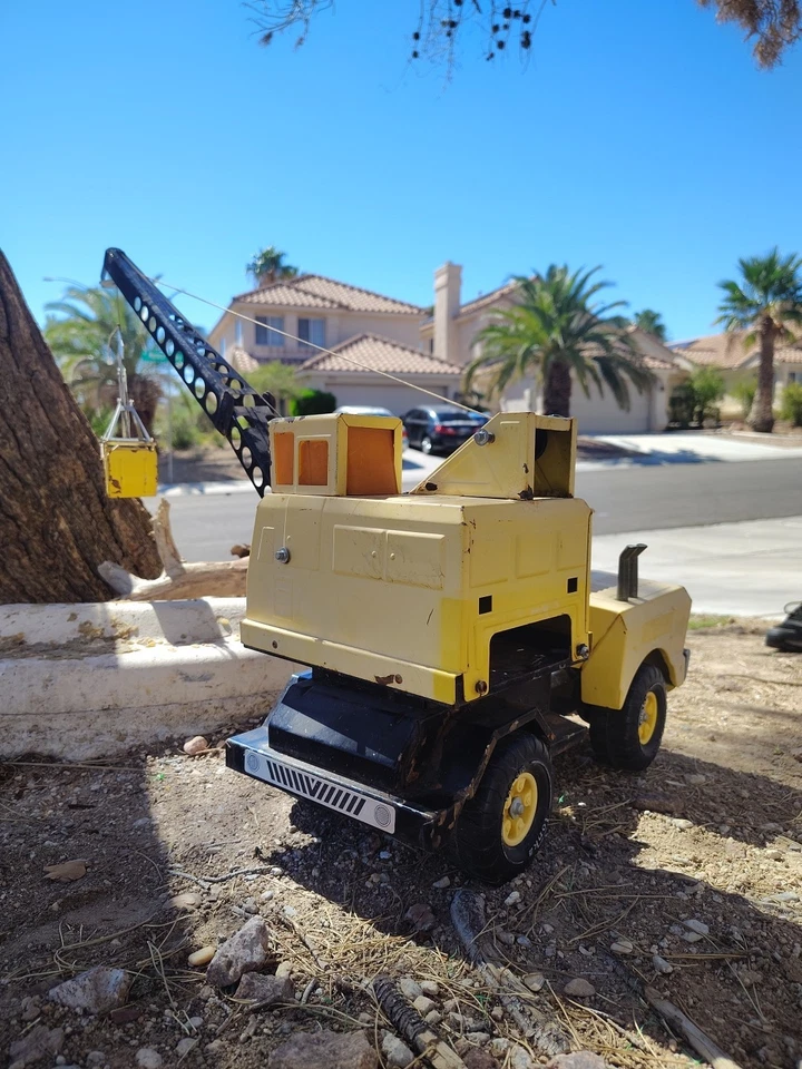 复古金属 Tonka Mighty Crane Claw #37180 压钢玩具卡车 MR-970 工作! — 第 1/4 张图片