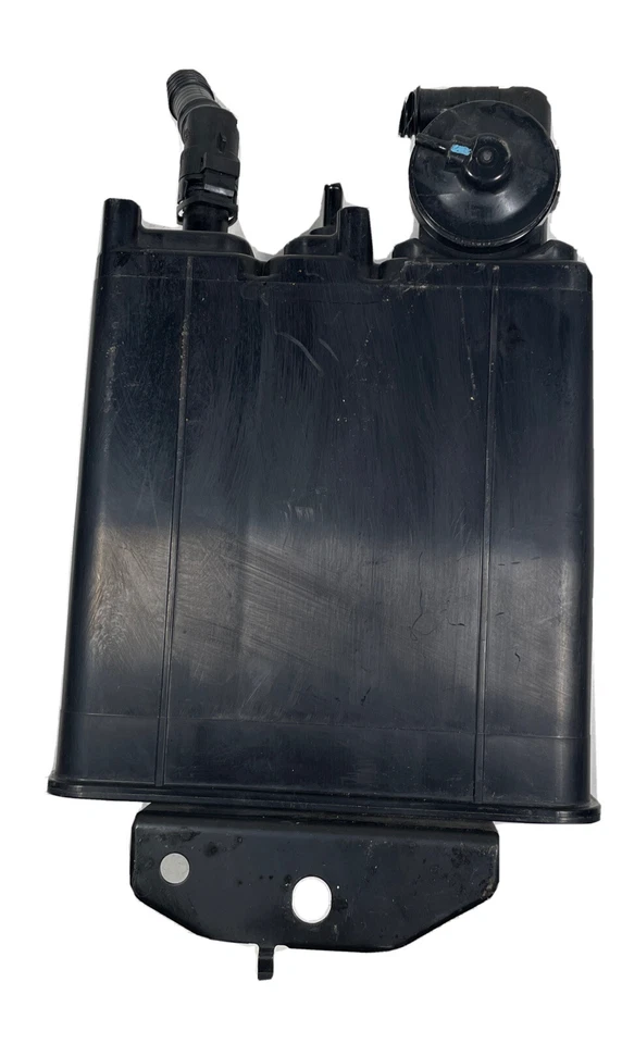 03 04 05 06 Toyota Camry Fuel Vapor Canister 77740-06141 - Image 1 of 4