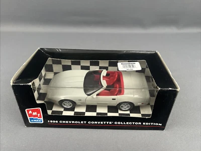 AMT Ertl 1996 Chevrolet Corvette Convertible 1/24 Plastic Model Grey NIB - Image 1 of 4