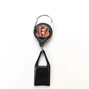 Portable lighter case easy pull Cincinnati Bengals retractable keychain US Ship - Picture 1 of 1