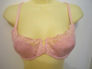VICTORIA'S SECRET VERY SEXY BRA-SZ 38C--LACEY - PINK-- UNDERWIRE-2 HOOKS - Picture 1 of 4