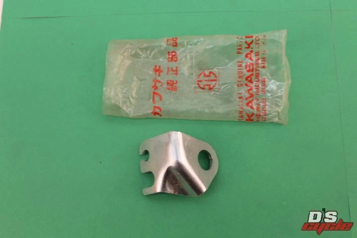Kawasaki NOS NEW 32067-012 Cable Bracket F5 Big Horn 350 1970-71 - Image 1 of 1