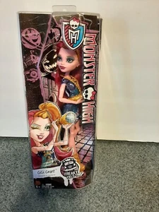 Mattel Monster High Freaky Field Trip 2014 Gigi Grant hija del genio nuevo en caja - Imagen 1 de 2