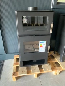 EEK A+ - Holzofen Verso F 9 kW mit Backofen Kaminofen Heizen Kochen - Bild 1 von 10