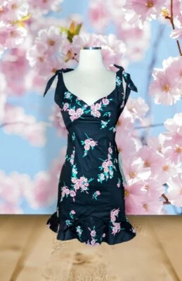 NUEVO CON ETIQUETAS B SMART $69 Negro Rosa FLORAL Solero Ajuste y Acampanado Volantes Sin Mangas Talla 1 Foto 1 de 4