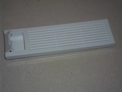 PC Gehäuse Frontblende für 5,25“ Laufwerk WEISS für Gehäuse FRACTAL D.Define R4 - Bild 1 von 3