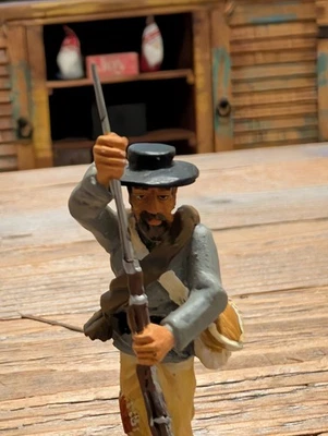 Britians Soilders 2003 Civil War Figure - Image 1 of 4