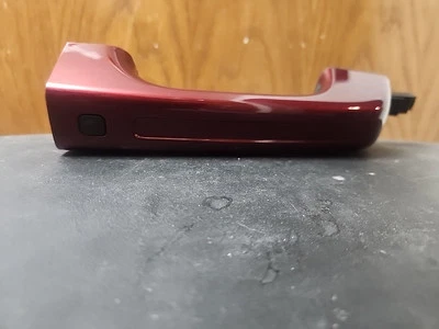 Manija de puerta exterior derecha original Mopar 6CV64NRVAD Foto 1 de 3