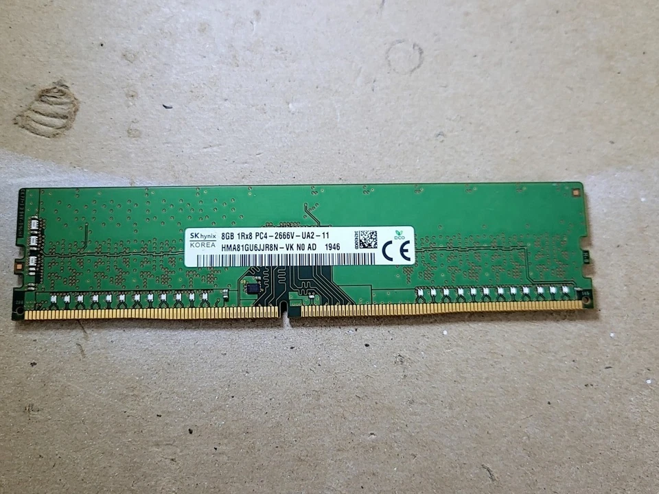 Memoria de escritorio SK HYNIX HMA81GU6JJR8N-VK 8 GB DDR4 DIMM 1Rx8 Foto 1 de 1