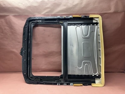 Conjunto completo de marco de techo corredizo techo corredizo BMW E46 330I M3 325I fabricante de equipos originales 105 k millas Foto 1 de 4