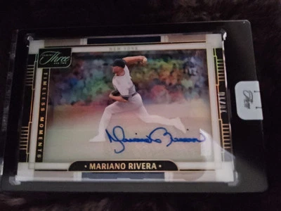 Panini Three And Two Gold Holo Timeless Moments Mariano Rivera 2024 automático/10 Foto 1 de 2