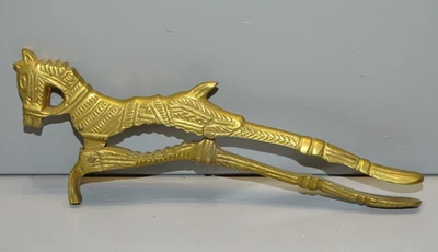 - ANCIEN CASSE NOISETTE BRONZE XXe décor CHEVAL COLLECTION VITRINE  Nutcracker D - Photo 1/4