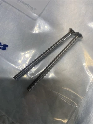 Nuevo de Lote Antiguo Yamaha Tornillos de Lente para Lámpara Trasera OEM (2) YCS1 YR2 R3 DT1 168-84724-00-00 149 Foto 1 de 4