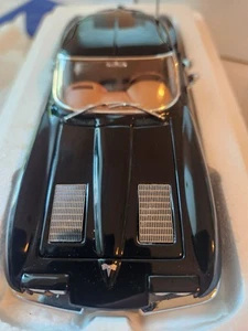 1963 Stingray Coupe CORVETTE Two Door Danbury Mint. Tuxedo Black - Picture 1 of 7