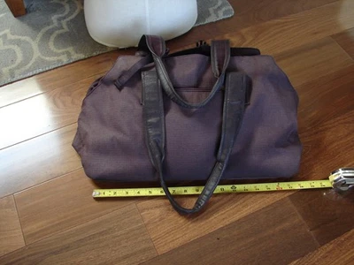 Lululemon Large Purple Tote Bag Gym Sport Workout Yoga Pilates Travel 18x10x10 - Image 1 of 4