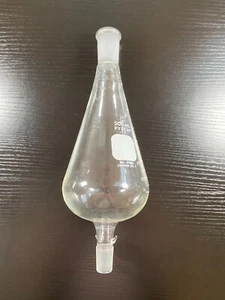 Gebrauchter Pyrex 500ml Kuderna-Dänischer Messkolben mit Haken - Bild 1 von 4