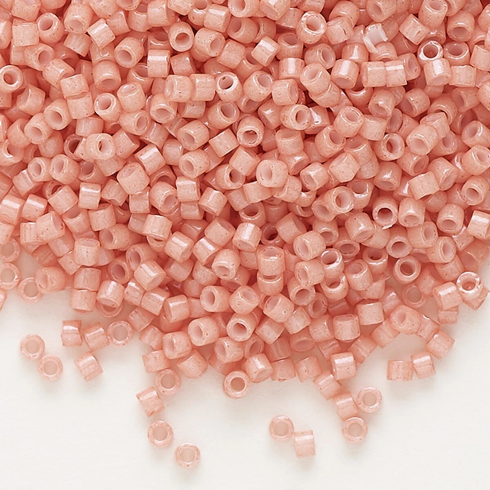 1200 miçangas de sementes de vidro Miyuki Delica #11 lotes 11/0 cores opacas 7,2 gramas  - Imagem 1 de 1