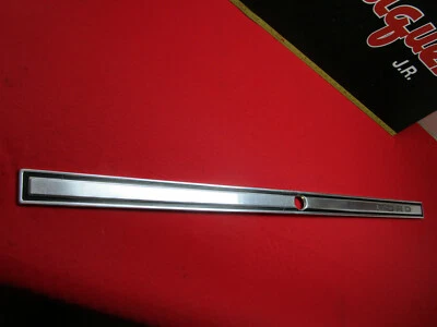 Ford Custom 500 1968 tapa maletero moldura moldura cola Galaxy nos... Foto 1 de 4