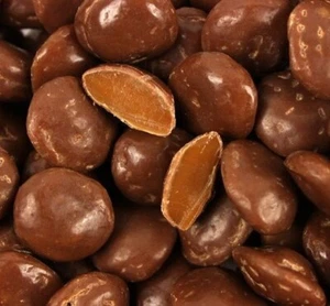 Hershey's Milk Duds Chocolate Caramels 8 LBs Candy Chewy Candies - Picture 1 of 4