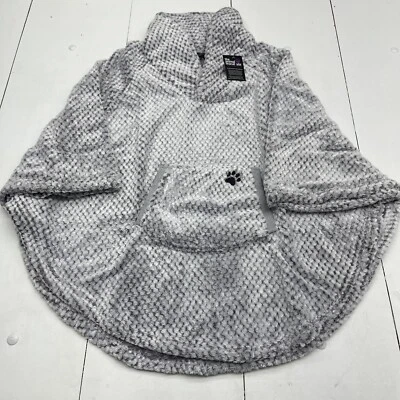 Poncho de franela con pata bordada The Animal Rescue Site para mujer talla 1x/2x Foto 1 de 4