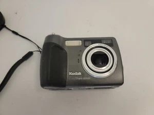 Kodak EasyShare DX7630 6.1MP 3x Digital Camera No Battery For Parts - Picture 1 of 6