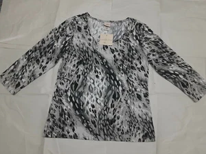 New Covington 3/4 Sleeve Gray Animal Print Neckless Knit Top Women Petite Size S - Picture 1 of 6