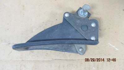 Крышка тормозного суппорта 1976 Honda CB750A Hondamatic от оригинального производителя - Изображение 1 из 2