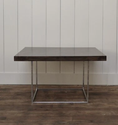 Hermosa mesa de centro Milo Baughman Burl y cromada Foto 1 de 4