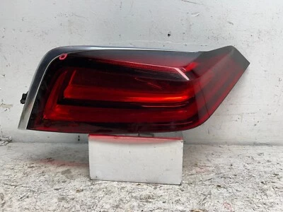 2016 2017 2018 CADILLAC CT6 TAIL LIGHT OEM DRIVER LEFT SIDE  - Image 1 of 4